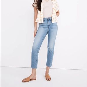 Madewell Petite High-Rise Slim Boyjean in Summit Wash: Summerweight Edition